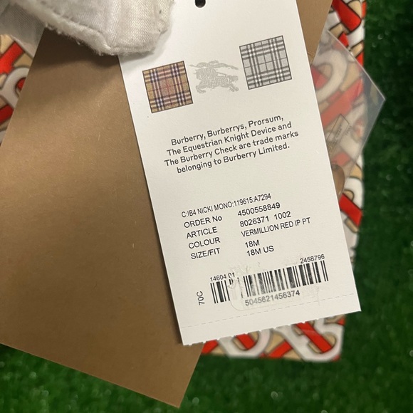 Burberry brand new kids orange monogram print shorts size 18 months - Picture 4 of 4